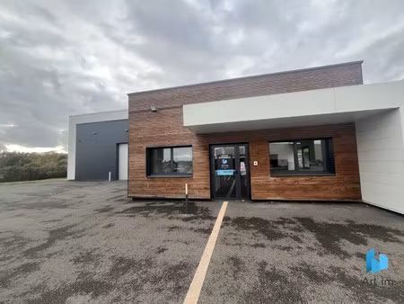 location local commercial