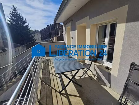 spacieuse maison de ville à unieux  236 m²  10 pièces