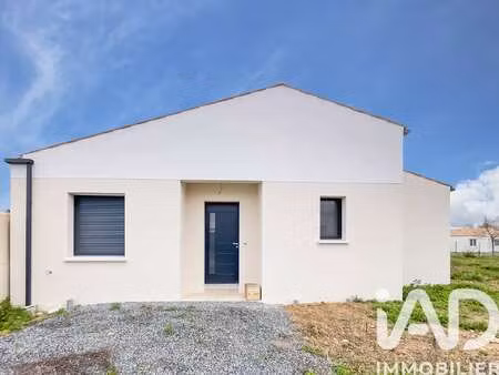 vente maison à la laigne (17170) : à vendre / 88m² la laigne