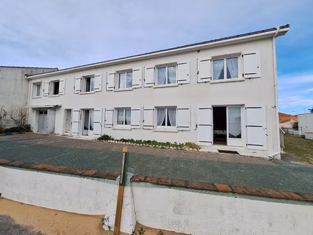 vente maison 12 pièces  249.35m²  la tranche