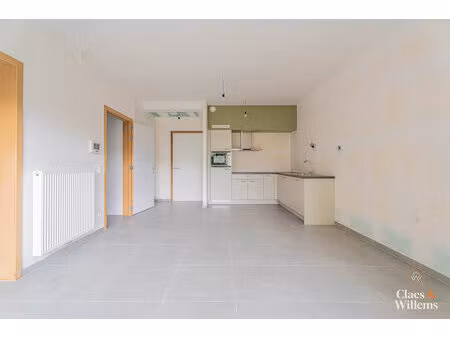 appartement te koop in kluisbergen met 1 slaapkamer