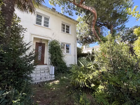 vente maison 9 pièces 180m2 royan 17200 - 627000 € - surface privée