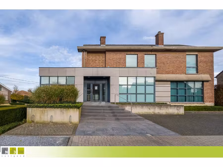 commercieel te koop in heers