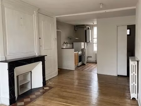 a louer appartement 3 pieces hyper centre - rue de bordeaux