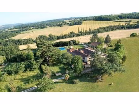 maison exclusive de 661 m2 en vente saint-jean-poutge  occitanie