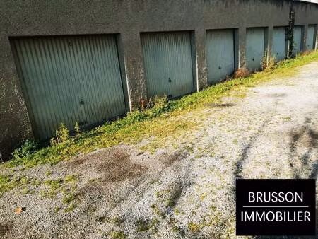 garage/stationnement à vendre