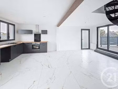 vente appartement 4 pièces à ploemeur centre ville (56270) : à vendre 4 pièces / 91m² ploe