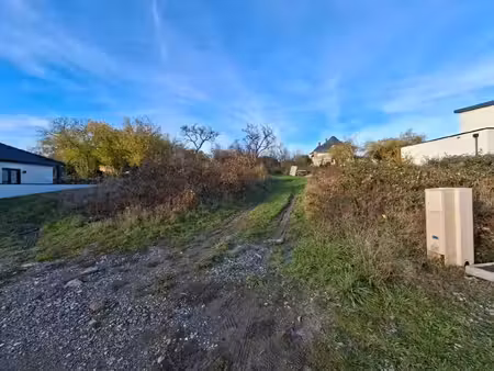 calme  nature et qualité de vie : le terrain idéal pour votre futur projet !