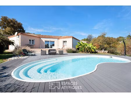 villa avec piscine sur les hauteurs d'arthes
