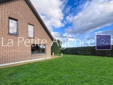 maison 6 pièces 147 m²