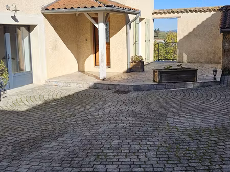 maison style provencal a grezieu la varenne (69290)