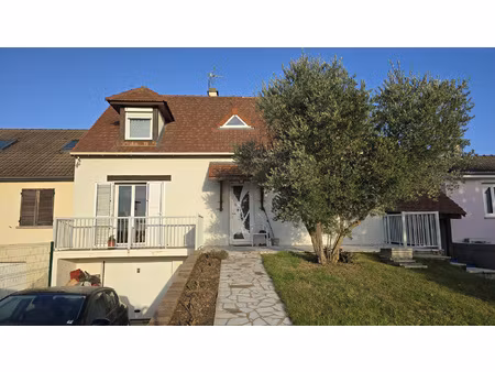 maison 6 pieces - 4 chambres - sous-sol amenage en 2 pieces