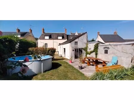 maison de ville rénovée de 117 m2  3 chambres  terrain de 672 m2