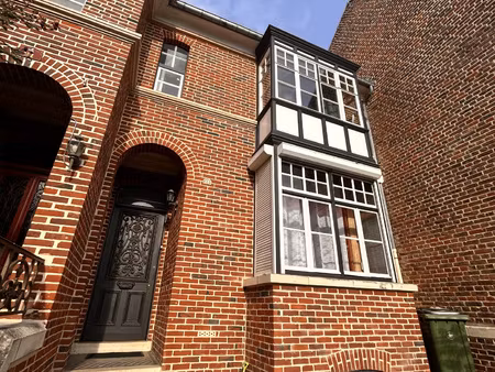 avenue de londres maison coup de coeur avec 3 chambres et ex