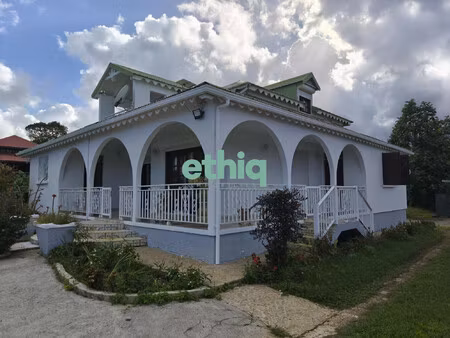 maison à vendre goyave