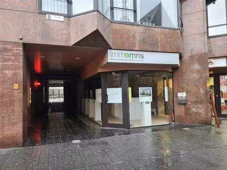 surface commerciale à louer à grote markt 26 turnhout (rbu67971)
