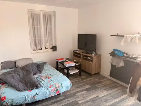 location meublée chambre 1 pièce 14 m² à mondeville (14120)  450 €