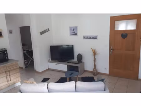 location meublée appartement 3 pièces 55 m² à sisco (20233)  680 €