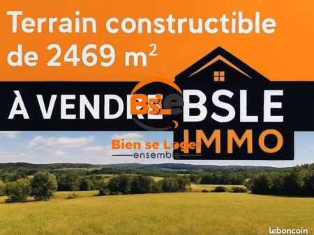 terrain 2469 m² massiac