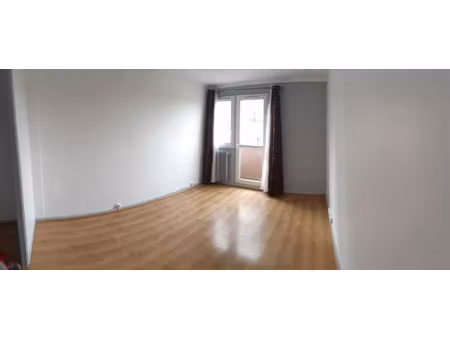 location appartement 3 pièces 56 m² à villeneuve-la-garenne (92390)  1 097 €
