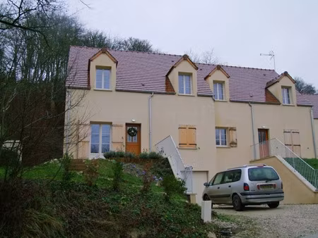 location maison 5 pièces 106 m² à deux rivières (89460)  885 €