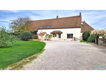 vente maison 8 pièces 232 m² à chalon-sur-saone (71100)  385 000 €