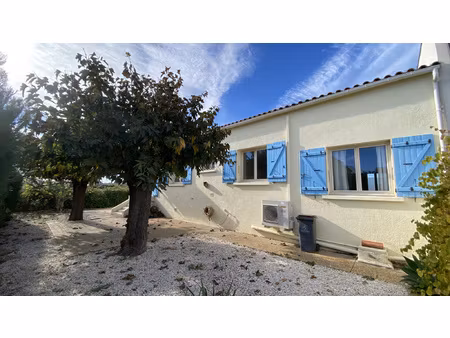 villa f5 rénovée à vias de 109m2 hab et 90m2 de sous sol sur