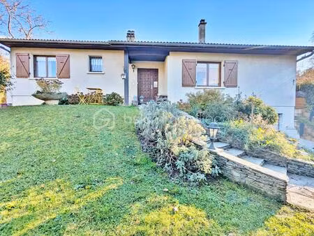 maison de 143 m² à challes-les-eaux