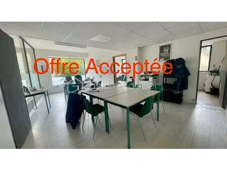 bureau de 58 m² à saint-chely-d'apcher