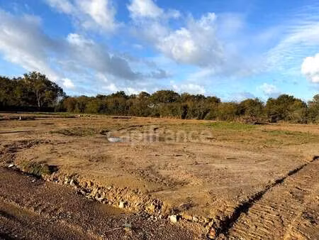 vente terrain à saint-urbain (85230) : à vendre / 351m² saint-urbain