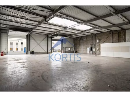 local d'activite a louer