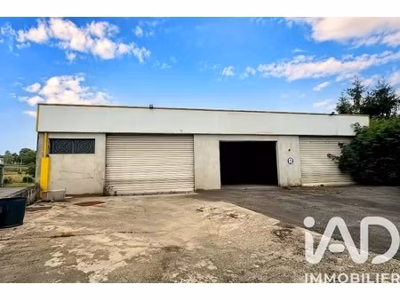 vente garage 233 m²