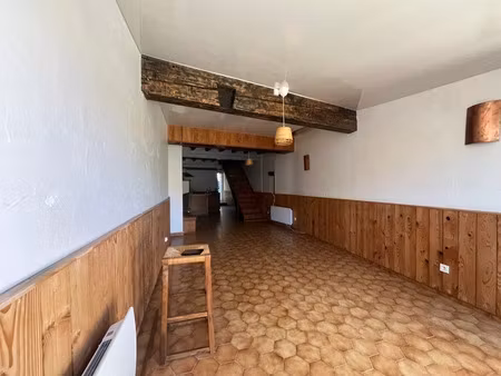 vente maison 3 pièces 71 m² à saurat (09400)  114 000 €