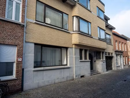 appartement te huur in lokeren met 2 slaapkamers