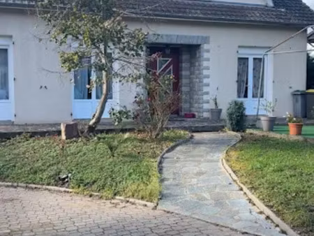 vente maison 6 pièces 190 m² à sancoins (18600)  156 900 €