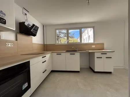 location appartement 3 pièces 55m² le passage 47520