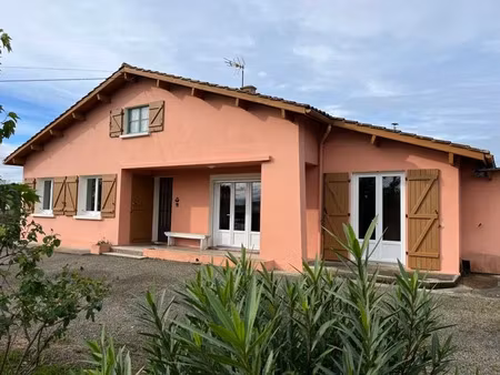 vente maison 4 pièces 101 m² à vergoignan (32720)  187 400 €