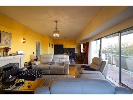 appartement te koop in ganshoren met 2 slaapkamers