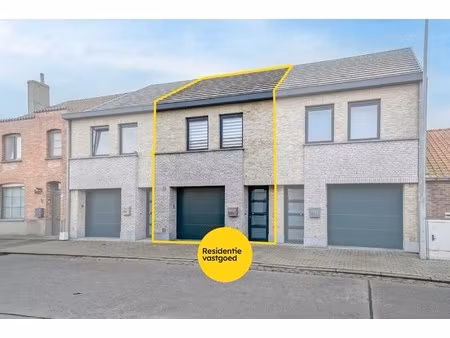 huis te koop in oudenburg met 3 slaapkamers