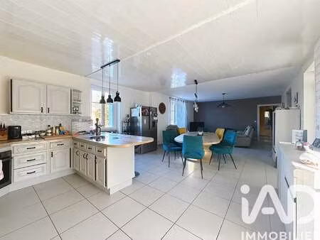 vente maison à sainte-verge (79100) : à vendre / 170m² sainte-verge