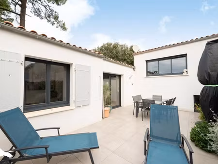 vente maison 3 pièces 75 m² à le grand-village-plage (17370)  345 000 €