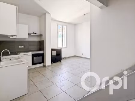 vente appartement 4 pièces 94 m² beaucaire (30300)