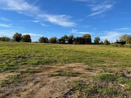 terrain constructible viabilisé à vendre