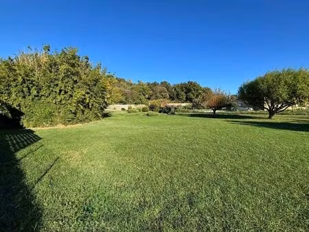 terrain constructible viabilisé à vendre