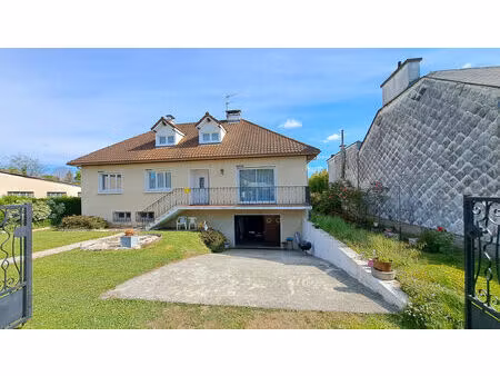 vente maison 5 pièces 110m2 pau 64000 - 285000 € - surface privée