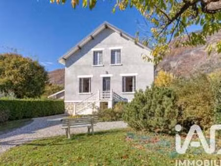 vente maison à la tronche (38700) : à vendre / 145m² la tronche