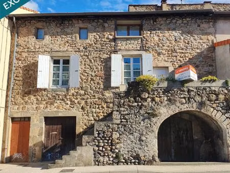 a saisir maison en pierre de 123m² au coeur de labegude