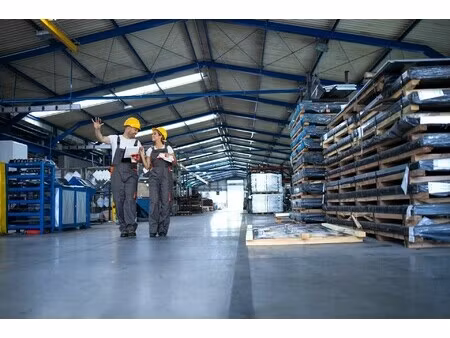 location local commercial