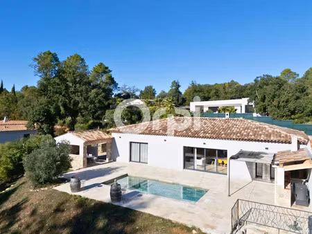 vente maison 5 pièces 180 m² à montauroux (83440)  985 000 €