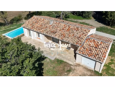 maison individuelle de charme avec piscine et jardin